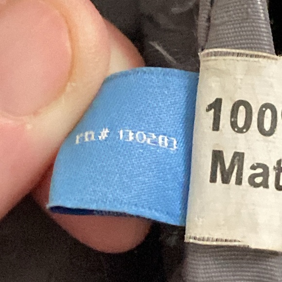 Vera Wang leather and patented leather clutch purse  gently used - Picture 12 of 12